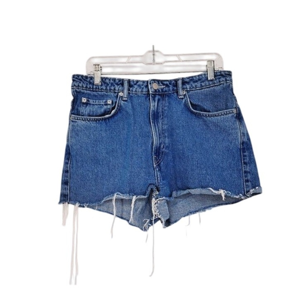 Weekday Row Denim Shorts Women's 32 Blue High Waist Frayed Hem